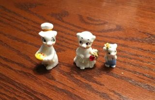 Cute 3 Pc Pig Family By Napcoware Vintage Fine Bone China Chearful Figurines