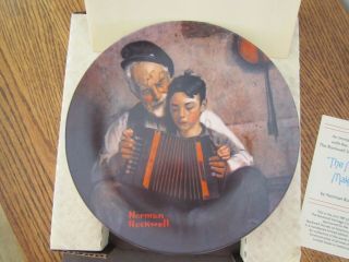 Knowles Norman Rockwell Collector Plate The Music Maker Limited Edition w/CofA 5
