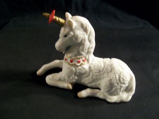 Heart 3D Lace Valentines Day Figurine unicorn horse ceramic Porcelain enesco 3