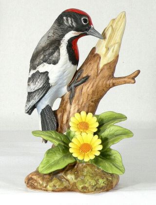 Andrea By Sadek Porcelain Downy Woodpecker Figurine W/original Label 9386