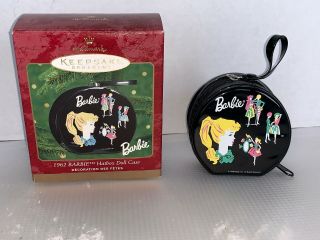 Hallmark Keepsake Ornament 1962 Barbie Hatbox Doll Case 2000