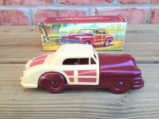 Vintage Avon 1948 Chrysler Town And Country Automotive Collectible After Shave