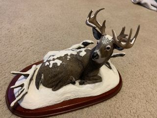 The Danbury WINTER STAG Bob Travers LARGE White - Tail Deer Figurine & Base 4