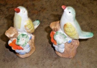 Vintage Salt & Pepper Shakers Birds Blue And Yellow Perched On Log With Flowers