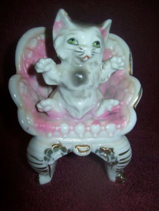Vintage Porcelain Cat Figurine Sitting In Pink & White Chair - Pre - Owned 3 - 1/2 "