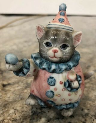 Vtg Schmid Kitty Cucumber Cat Christmas Figurine 1985 Juggling Clown Pink Blue