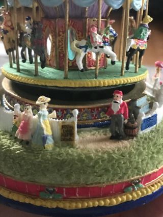 Liberty Falls “The Carousel Comes To Town” Music Box; 1997; AH444 4
