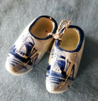 Delft Holland Miniature Clog Shoes Dutch Windmill Blue White Ceramic Pair