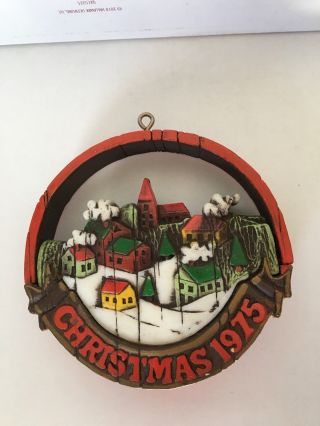 Vintage Hallmark Ornament Peace On Earth Christmas 1975 Valley Nostalgia Tree