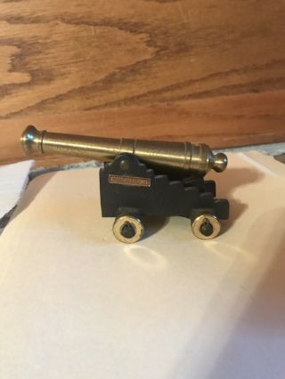 Mount Vernon Va Brass Cast Iron Mini Cannon Brass Cannon And Wheels