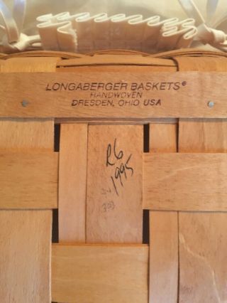 Longaberger 1995 Medium Gathering Basket Swing Handles /Custom Liner 4