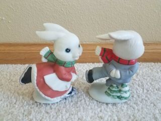 Homco Christmas Figurines Bunny Rabbits Girl and Boy Ice Skating Set of 2 5
