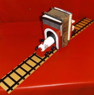 Dolly Parton Dollywood Imagination Library Painted Wood Train W/track Book Ends