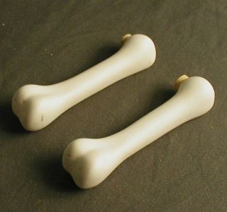 Pr Of Dog Bone Salt & Pepper Shakers - White - Ceramic - 4 7/8 " Long - Pd