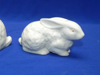 2 Vintage White Ceramic Porcelain Easter Bunny Rabbit Figurines Japan 3