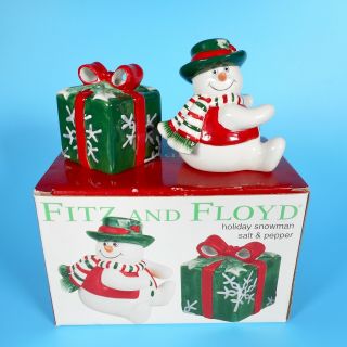 Fitz and Floyd Snowman Salt & Pepper Shaker Set Holiday Xmas Gift Box Red Green 2