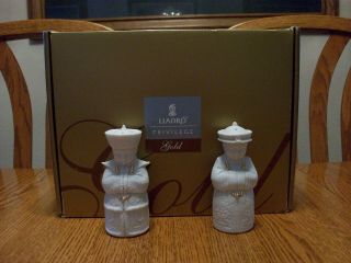 Vtg Lladro Chinese Emperor & Empress Asian Statue Figure Salt And Pepper Shakers