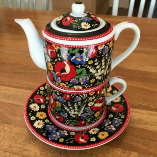 Vera Bradley Poppy Fields Tea For One Tea Pot Cup Saucer Set Barnes And Noble