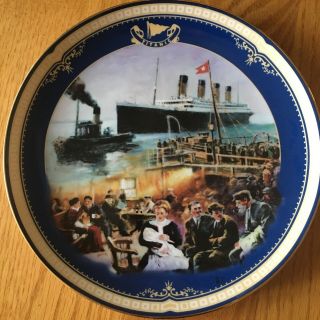Bradford Exchange Titanic: Queen Of The Ocean " Emigrant 