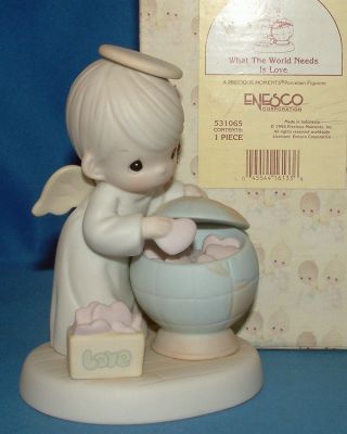 Precious Moments Figurine - Pm Christmas 531065,  What The World Needs Now Is Lo