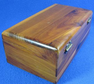 Vintage Small Lane Cedar Wood Chest Jewelry Trinket Box 3