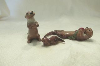 Hagen Renaker Otter Family Mother On Back 1 Standing 1 Bab Miniature Figurines