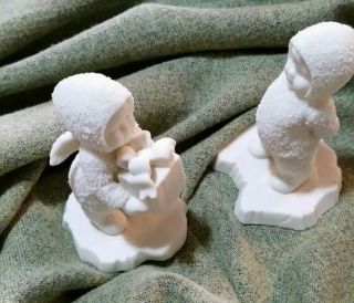 Snowbabies " Is That For Me Me? " Dept 56 56.  68039 Collectible Buy 2,  Save $$ 