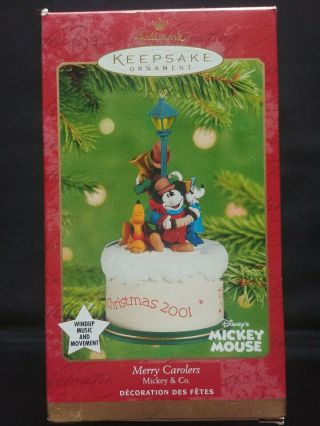 Hallmark Christmas Ornament Disney Mickey Mouse Merry Carolers Music Windup 2001