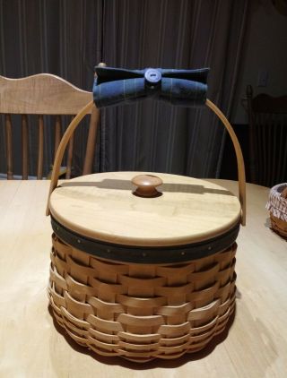 Longaberger Collectors Club Sewing Circle Basket Combo W/handle Gripper/lid