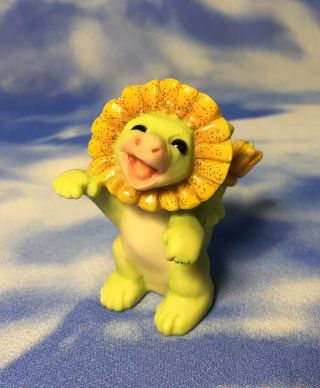 Retired Pocket Dragons " Roaring Dandy Lion " Flower Figurine 013937 Euc