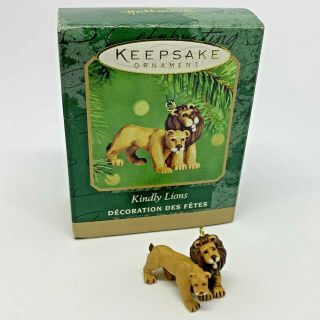 Hallmark Keepsakes Miniature Christmas Ornament Kindly Lions