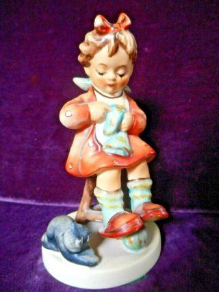 Goebel Hummel Figurine Mother 