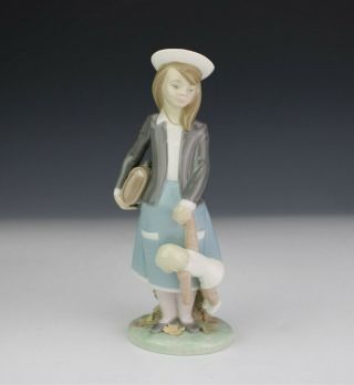 Retired Lladro Spain Autumn 5218 Girl W/ Doll Hand Painted Porcelain Figurine