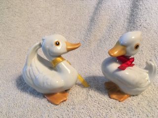 2 Homco 1414 Porcelain White Ducks Figurines