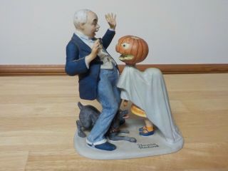 " Trick Or Treat " The 12 Norman Rockwell Porcelain Figurines Danbury 1980
