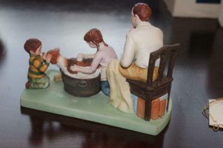 1981 Norman Rockwell The American Family Washing The Dog Porcelain Figurine Box 3