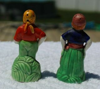 Vintage Tiny Hawaiian Man and Woman Salt and Pepper Shakers - Japan 3