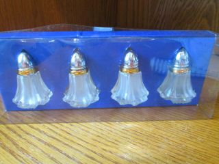 Set Of 4 Hand Made Crystal Salt And Pepper Shakers 2 1/4 " T Chrome Gold Tops Acc