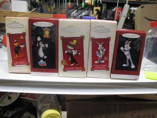 5 Hallmark Christmas Ornaments - Looney Tunes Series