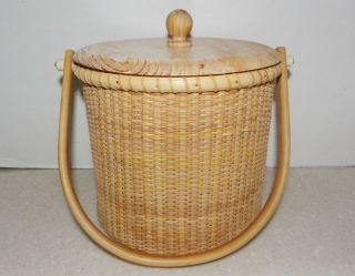 Vintage Nantucket Style Ice Bucket Basket Plastic Liner & Lid Nautical Barware
