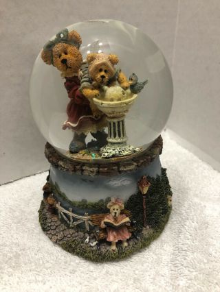 Boyd Bear Snow Globe The Help Music Box 1e/589