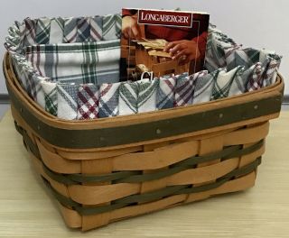 Longaber Medium Berry Features Basket 1998,  Green Weave And Trim,  Liner