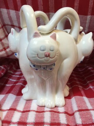 Cat Planter - Four Smiling Flat Faced Cats Standing In A Circle To Form The Bowl