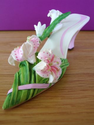 Just The Right Shoe - Lavish Lilies,  2003 Breast Cancer Awareness shoe 3
