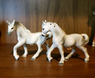 Vintage Enesco Horse Salt And Pepper Shakers Ceramic Gray/white Equestrian