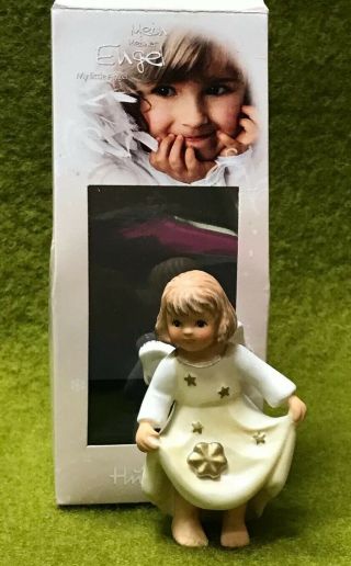Hummel Minuature Angel With Snowflake Figurine 3” Box