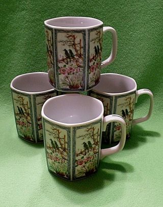Set Of 4 Vintage Japanese Octagonal Mugs / Cups W/ Colorful Scenes Of Birds.