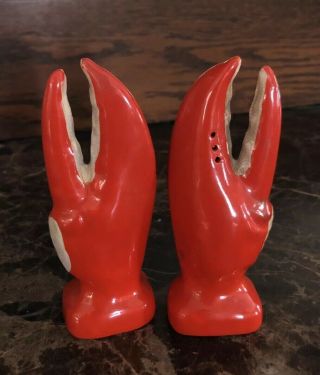 Vintage Lobster Claws Salt and Pepper Shakers Japan Clam Bake EUC 3