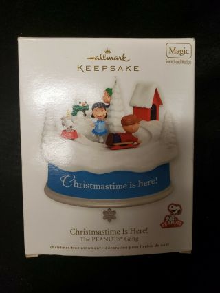 2011 Hallmark Keepsake Christmastime Is Here The Peanuts Gang Ornament Nib