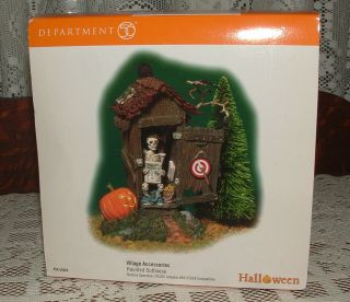 Dept 56 Halloween " Haunted Outhouse " - 55026